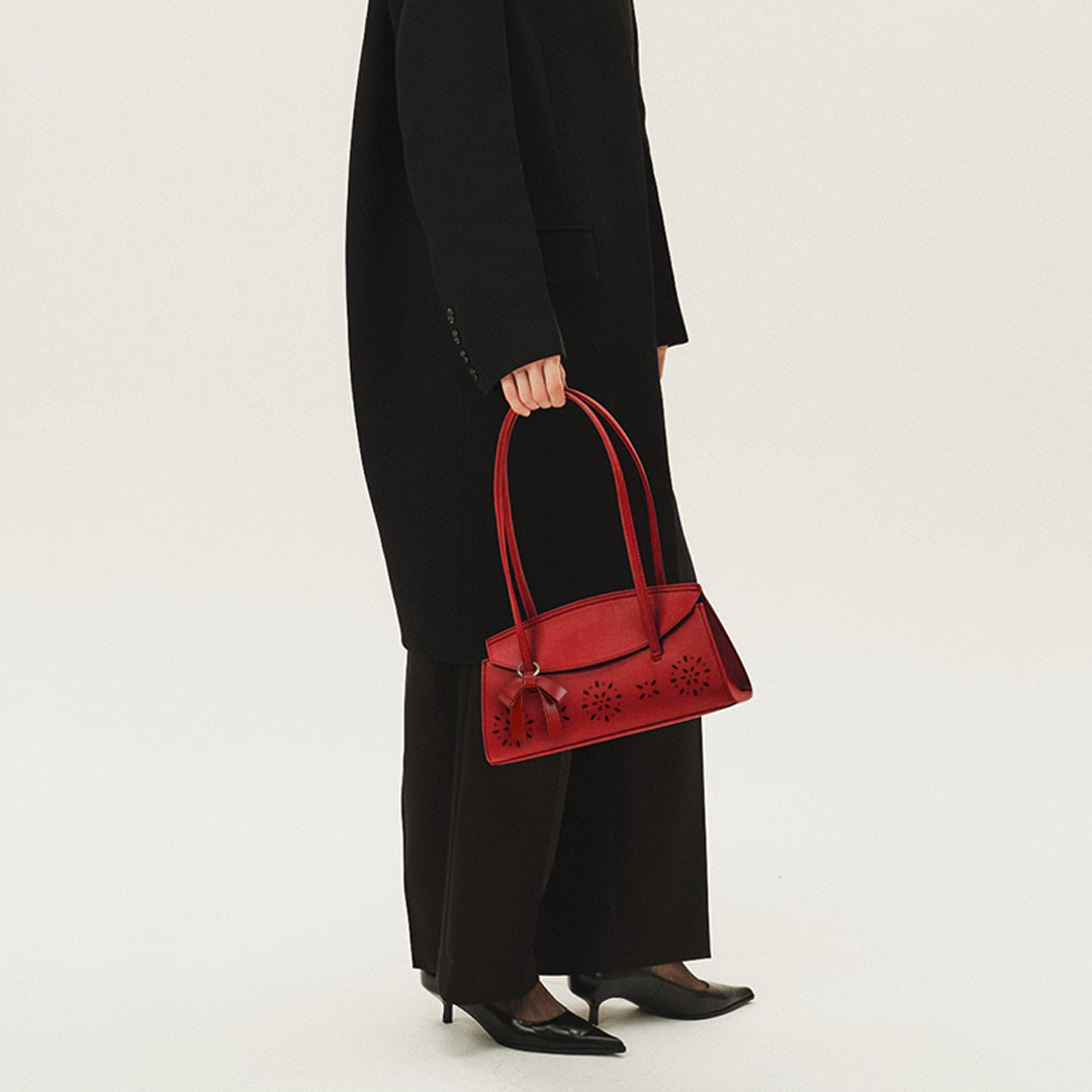 O’line Shoulder Bag