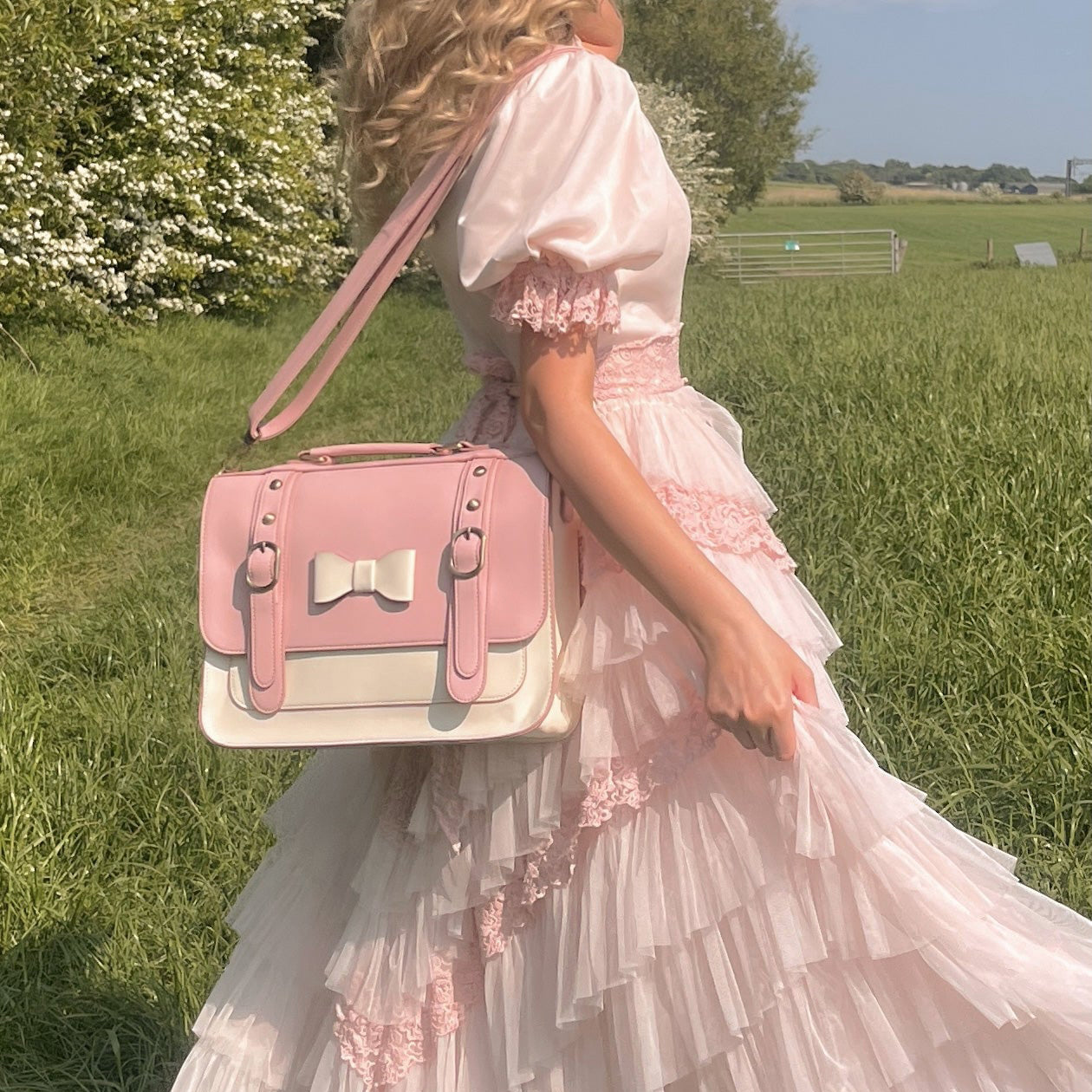 Mini Bow Boutique Messenger