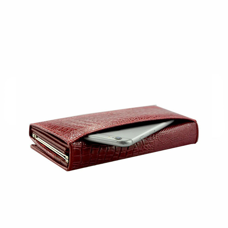 Croco Pattern Leather Wallet