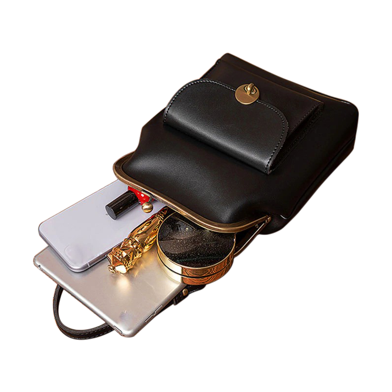 Lavie pouches hotsell